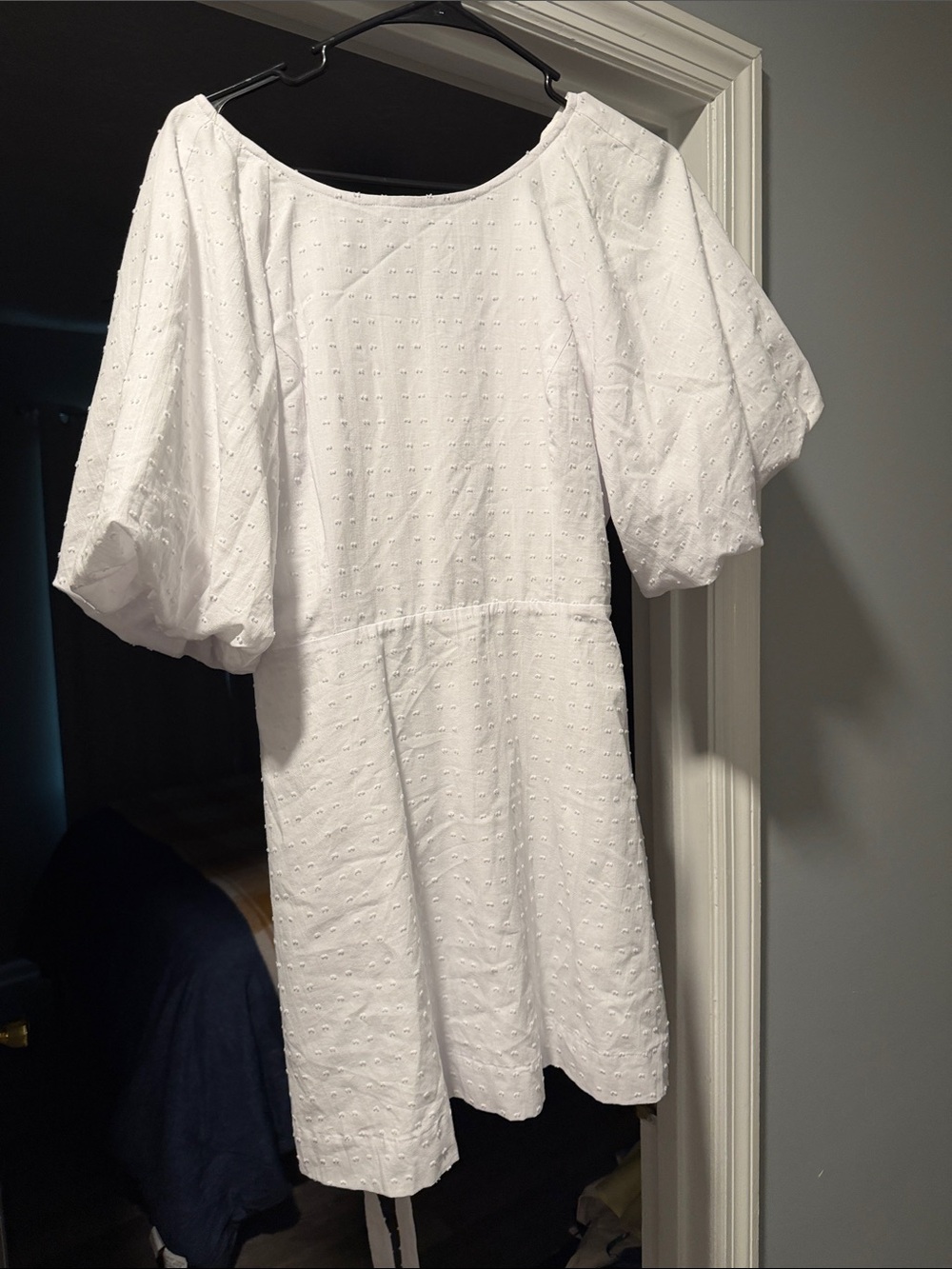 Storia White Textured Puff Sleeve Mini Dress with Tie